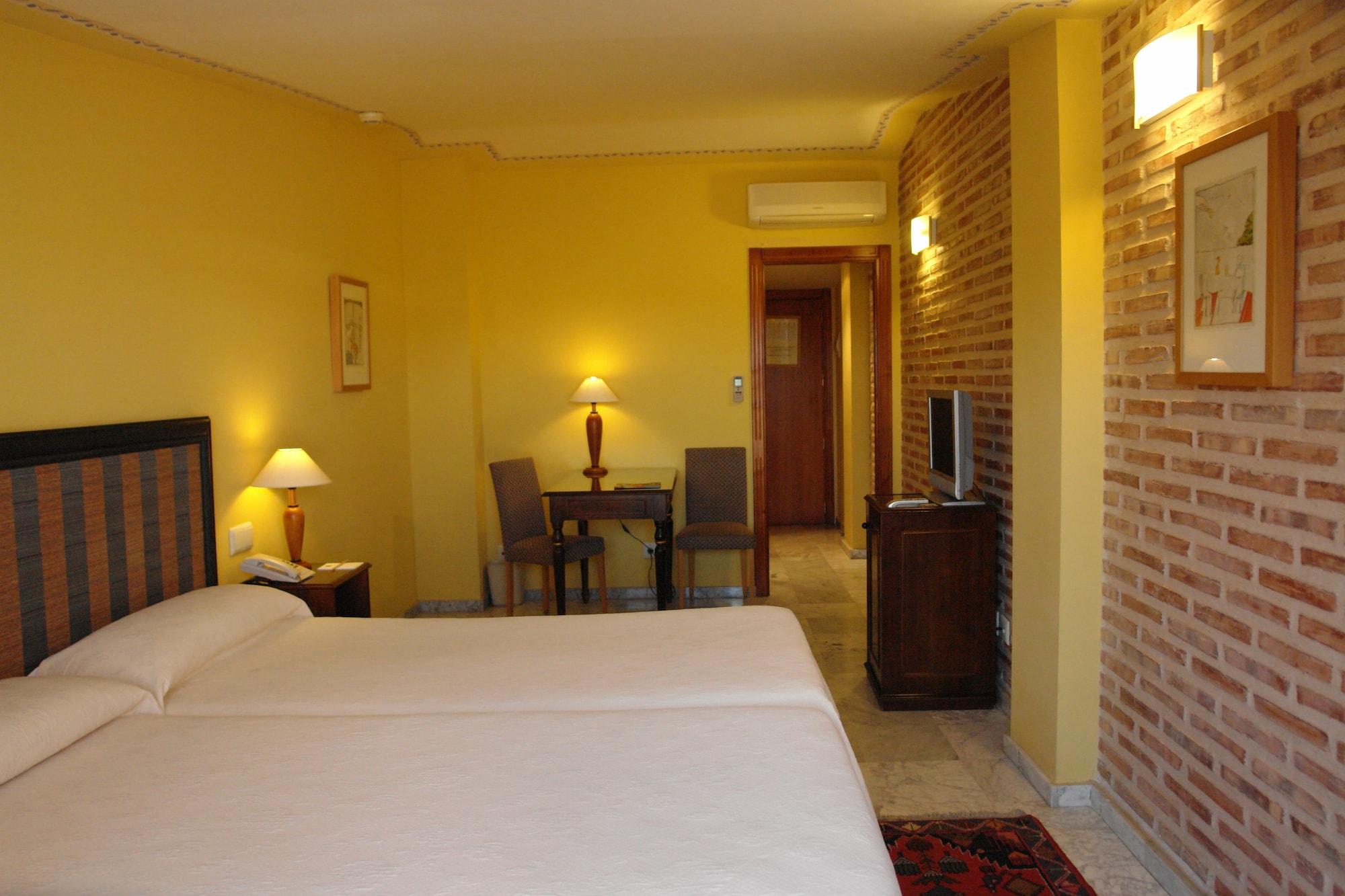 Ad Hoc Parque Golf Hotel Bétera